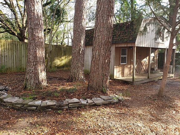 5th image of 2130 Charter Oak Dr