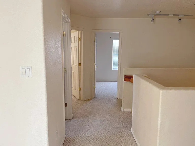 1809 Black Gold St SE — Photo 10