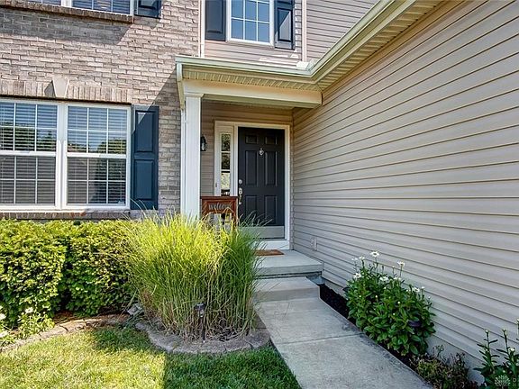 3rd image of 6619 Lovell Ct