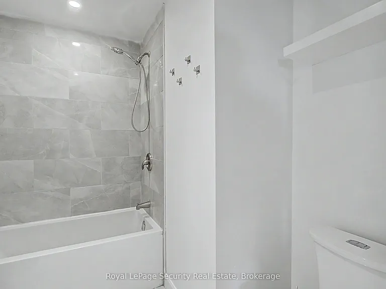 226 Lauder Ave #2 — Photo 19