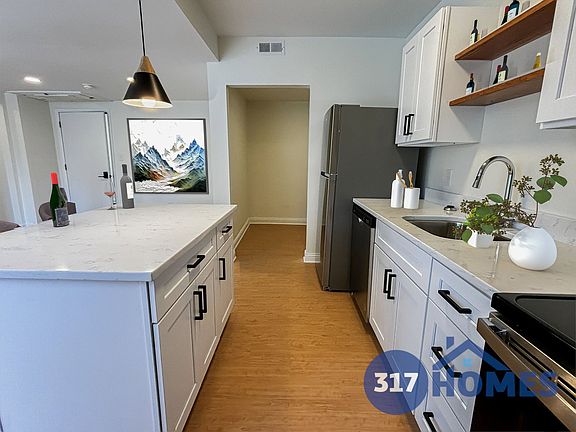 3rd image of 3466 Carrollton Ave #203