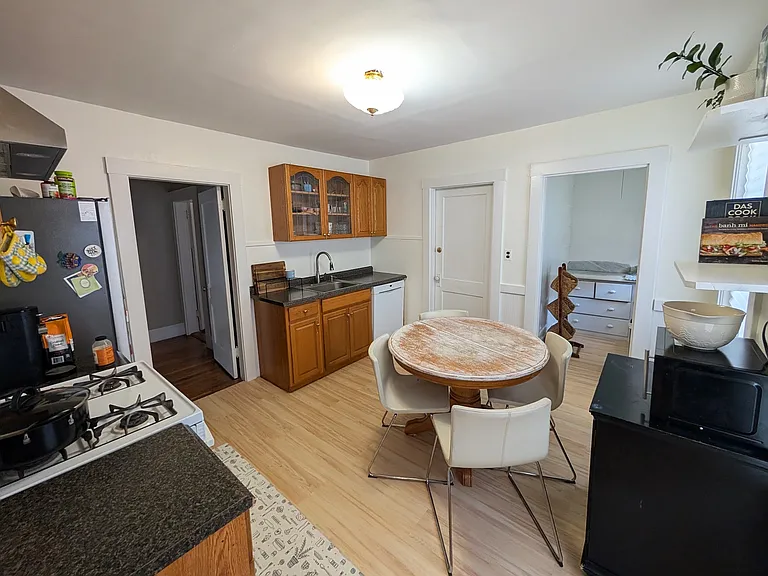 150 Nonantum St #2 — Photo 6