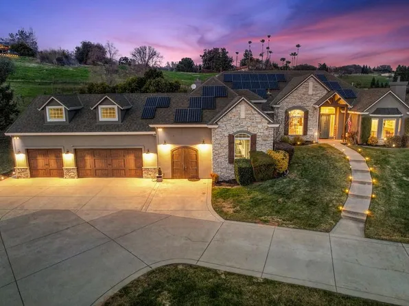 2682 Burgard Ln, Auburn, CA 95603