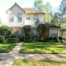 4 bed, 2.0 bath, 2146 sqft, $1,900 — Photo 2