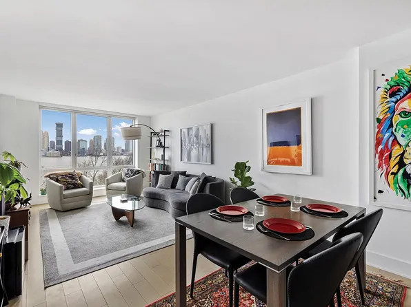 20 River Ter APT 7K, New York, NY 10282