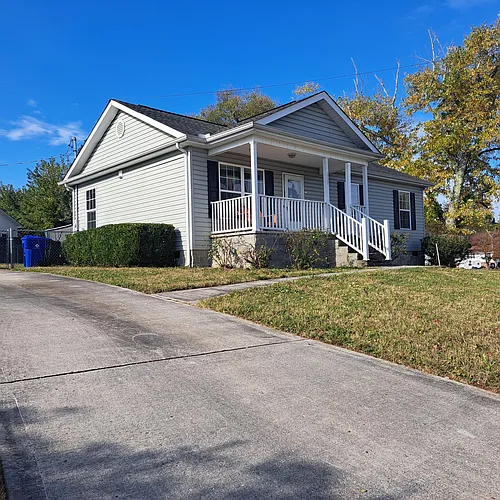 187 Raleigh Rd Photo 1