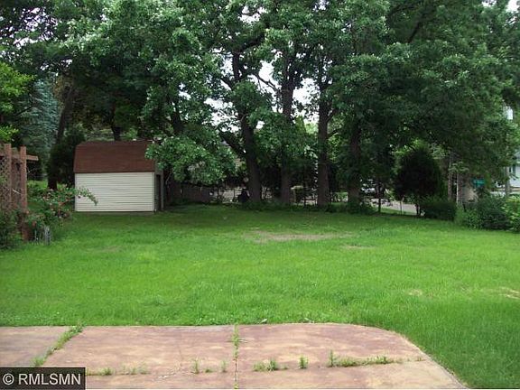 3rd image of 2300 Heimel St