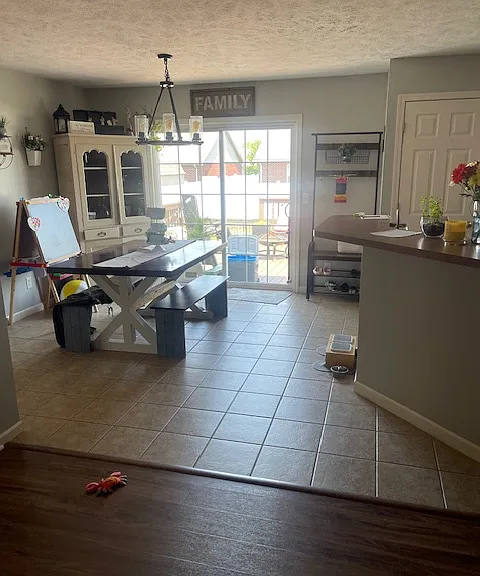 10584 Fall Creek Dr — Photo 12