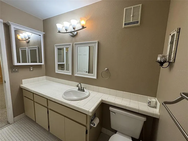 705 Bough Ave — Photo 18