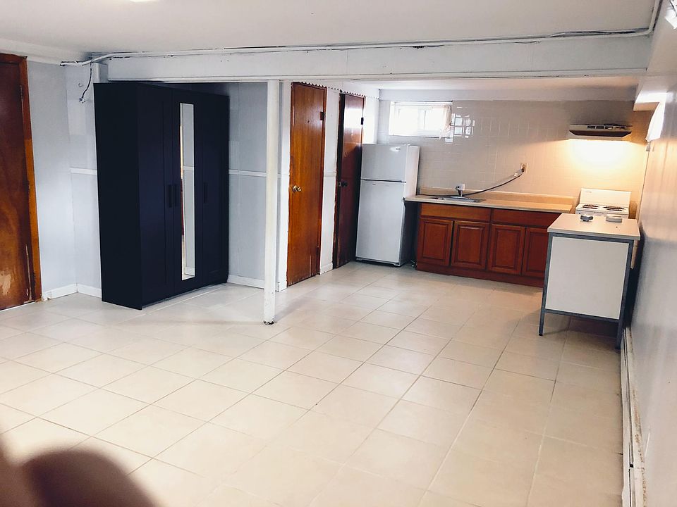 1st image of 16204 65th Ave