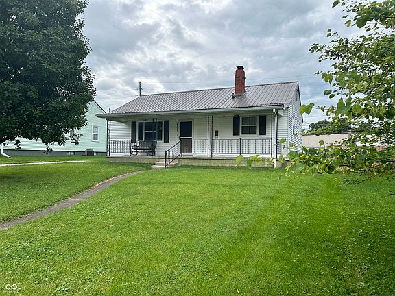 2nd image of 909 Cottage Ave