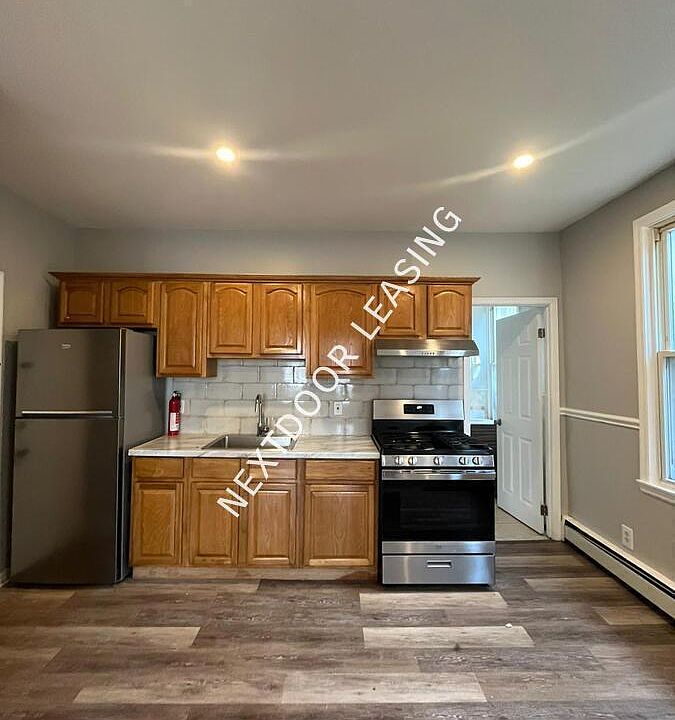 1st image of 90 W 20th St #2M