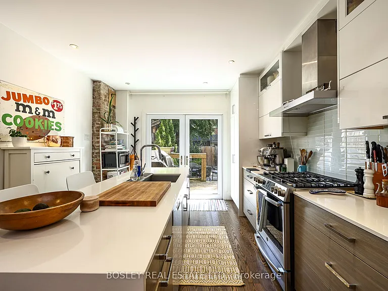 75 Boston Ave — Photo 9