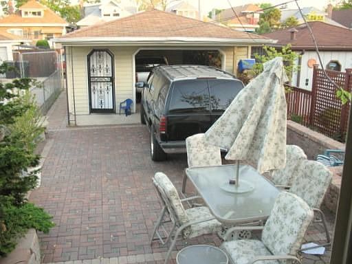 Custom Backyard w/Party Door