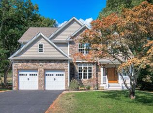 36 Stratford Pl, New City, NY 10956