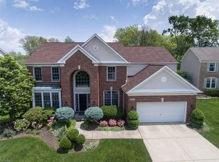 19626 E Kerry Pl, Strongsville, OH