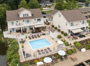 238 Black River St UNIT 4, South Haven, MI 49090