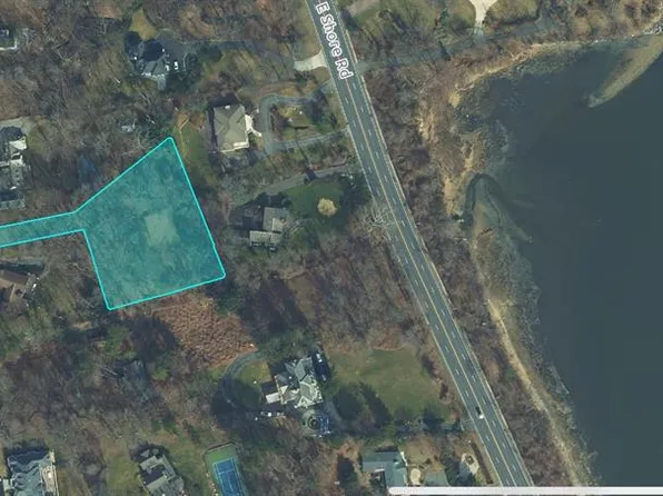 137 Station Road, Kings Point, NY 11023