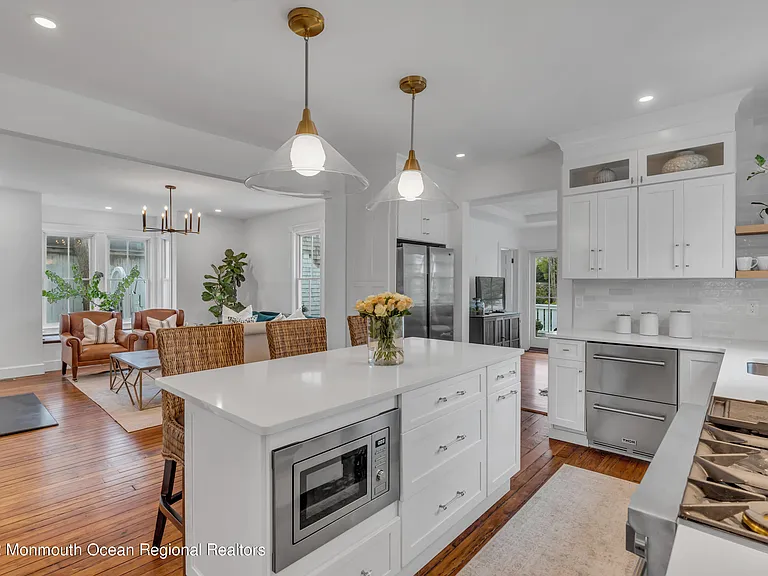 21 Pearce Ave — Photo 11