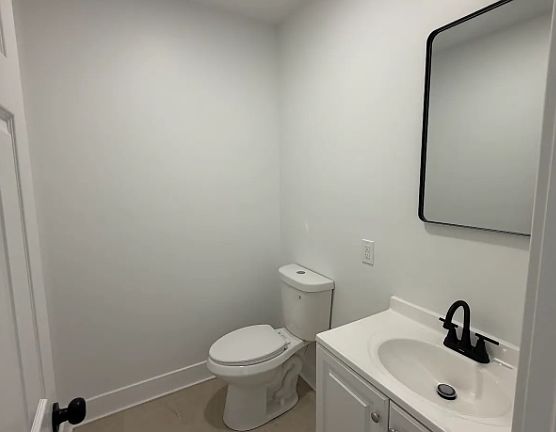 3rd image of 3040 W Colona St