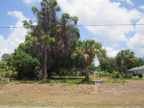 3rd image of 635 Boundary Blvd