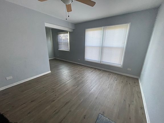 2nd image of 211 Grissom Ln