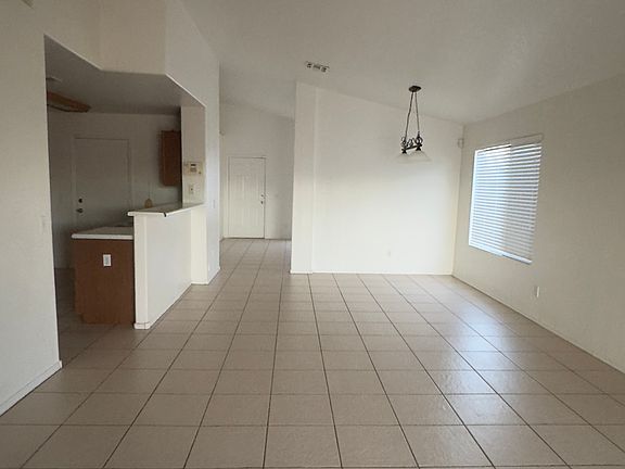 3rd image of 9329 E Carmel Ave