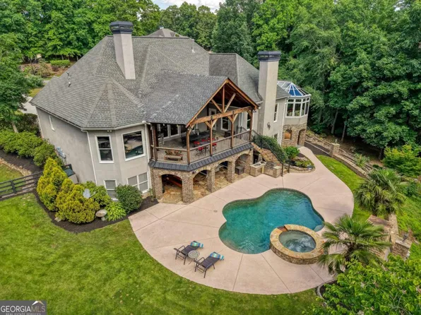 8320 Glen Lake Dr, Cumming, GA 30028