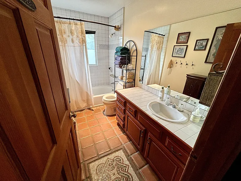 Bathroom #2