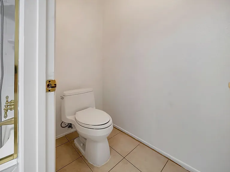 4424 Coldwater Canyon Ave #3 — Photo 45