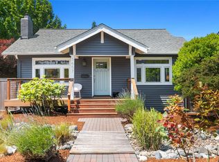 3657 44th Ave SW, Seattle, WA 98116