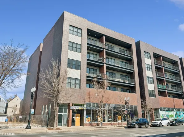 1842 W Irving Park Rd APT 304, Chicago, IL 60613