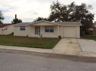 7300 Brentwood Dr, Port Richey, FL 34668