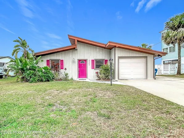 3265 Gardenia Dr, Hernando Beach, FL 34607