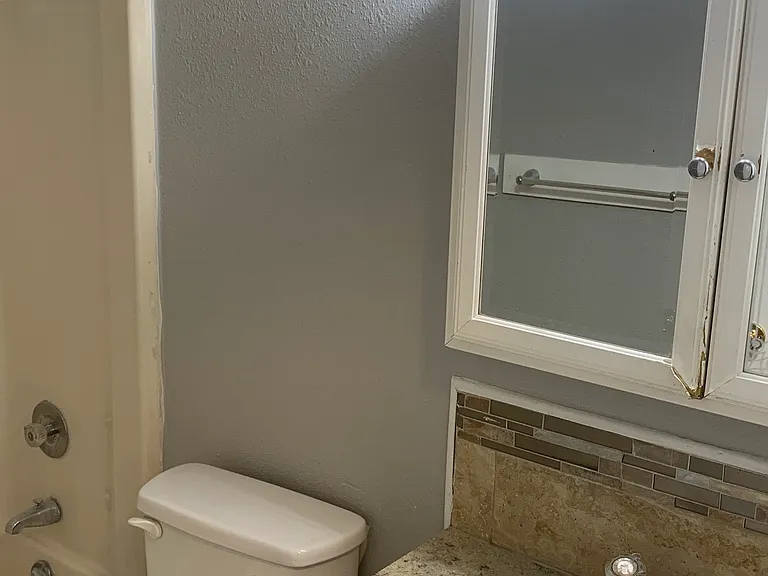8503 Glen Ct — Photo 6