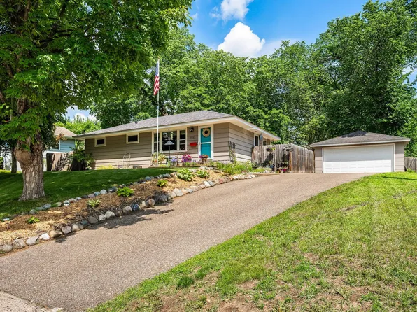 11333 Rich Rd, Bloomington, MN 55437
