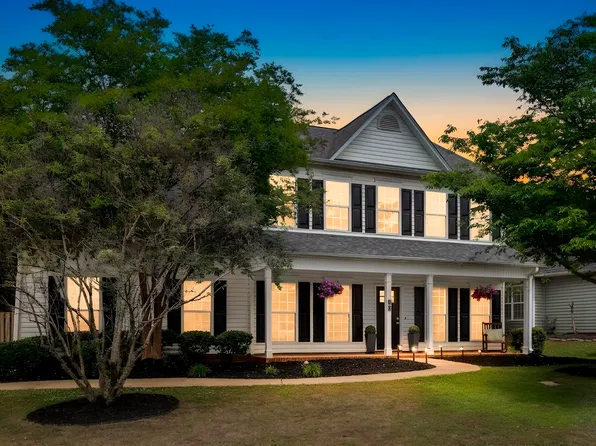 10 Criterion Dr, Simpsonville, SC 29681