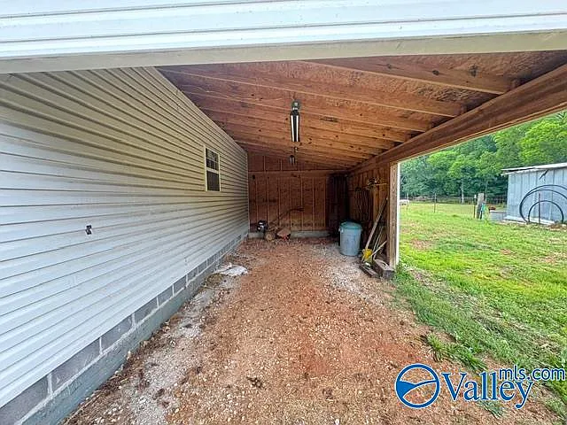7403 Wall Triana Hwy — Photo 41