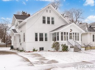841 Washington Ave, Muskegon, MI 49441
