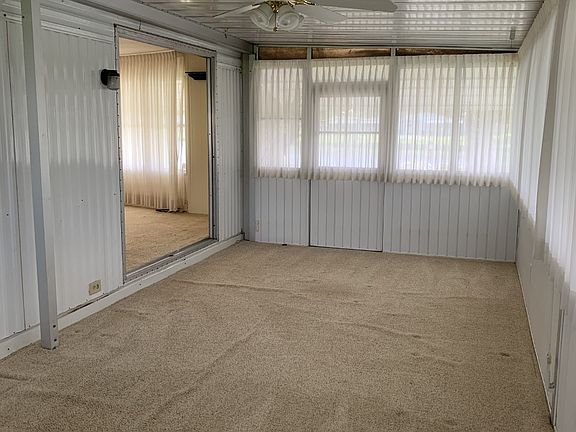 3rd image of 8623 Duke Ct W Lot 292