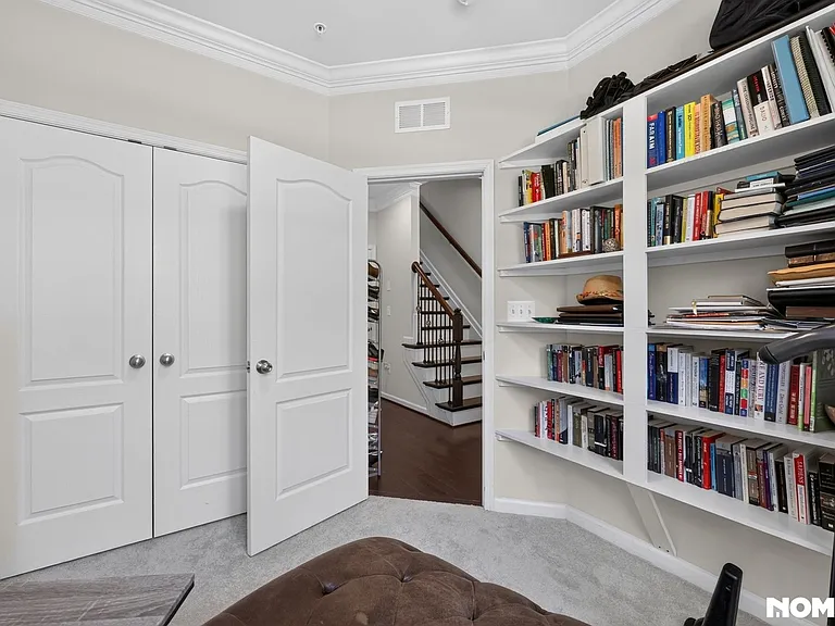 817 Fair Winds Way — Photo 33