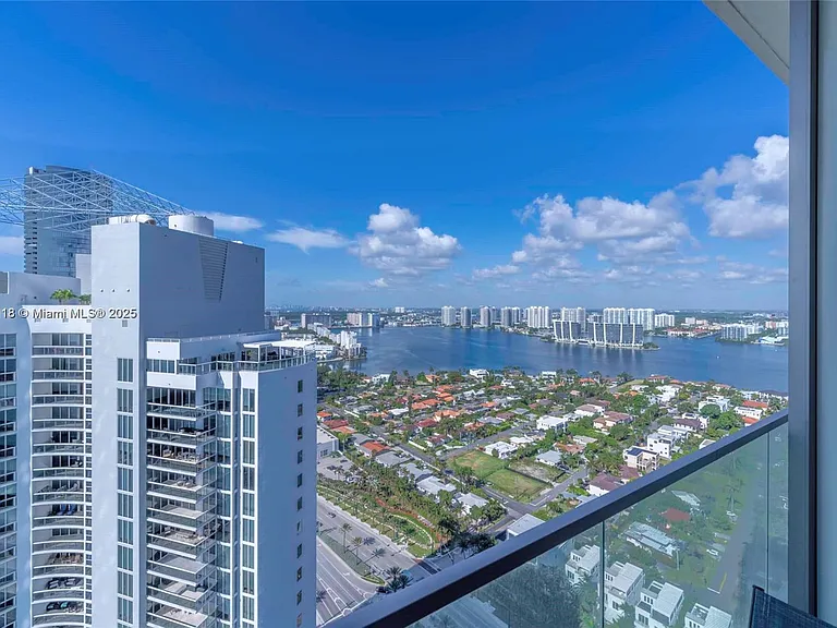 18975 Collins Ave #3004 — Photo 15