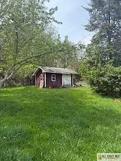 4 bed, 1.0 bath, $2,900 — Photo 3