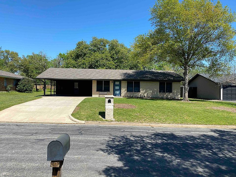 1st image of 705 Lee Ave