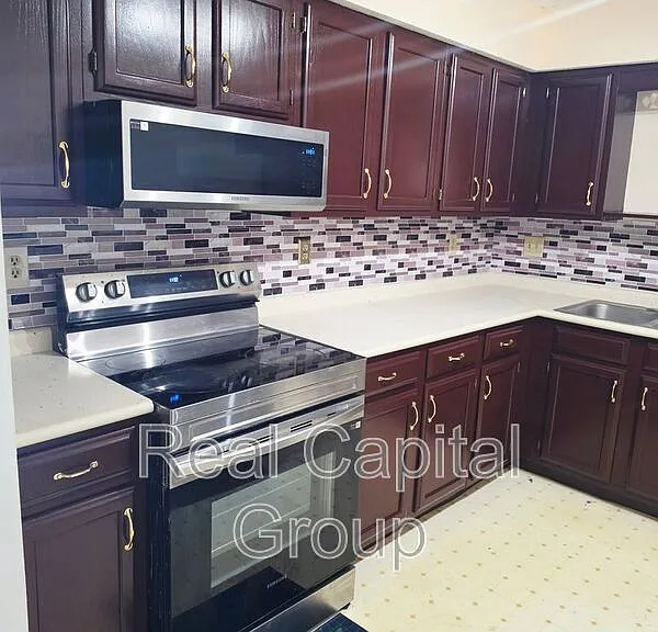 5 Cheryl Ct — Photo 10