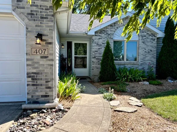 407 Sunrise Ct, Fort Wayne, IN 46825