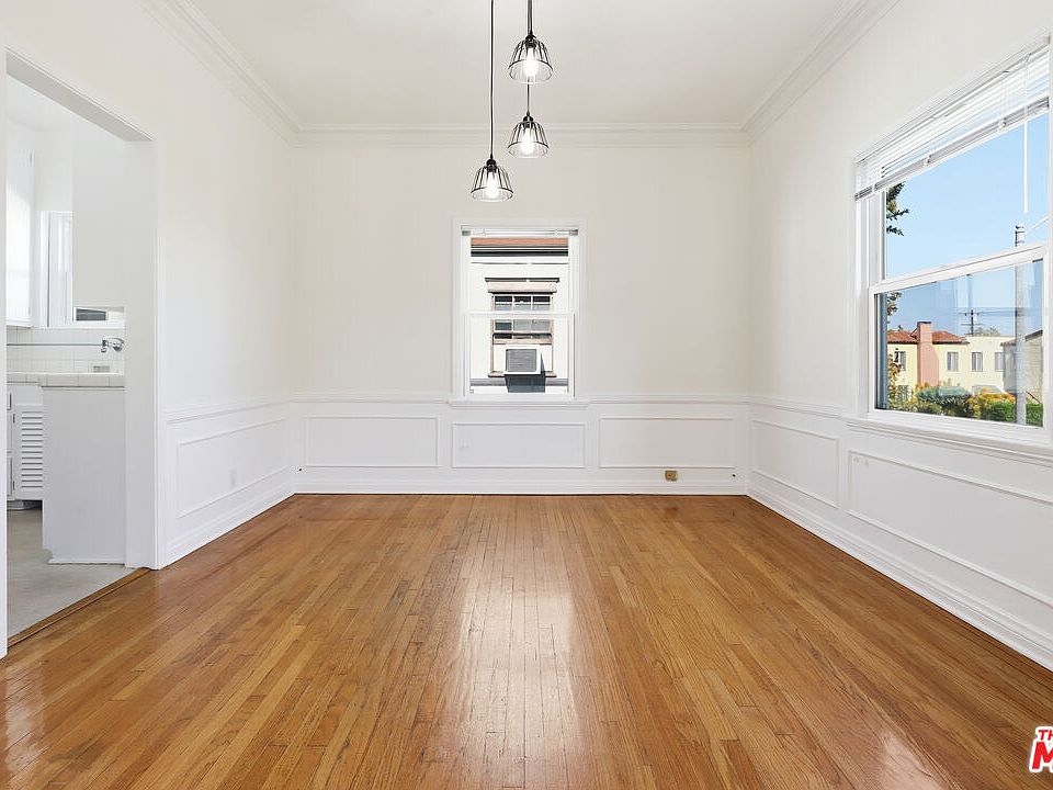 1st image of 111 N Harper Ave #1111/2