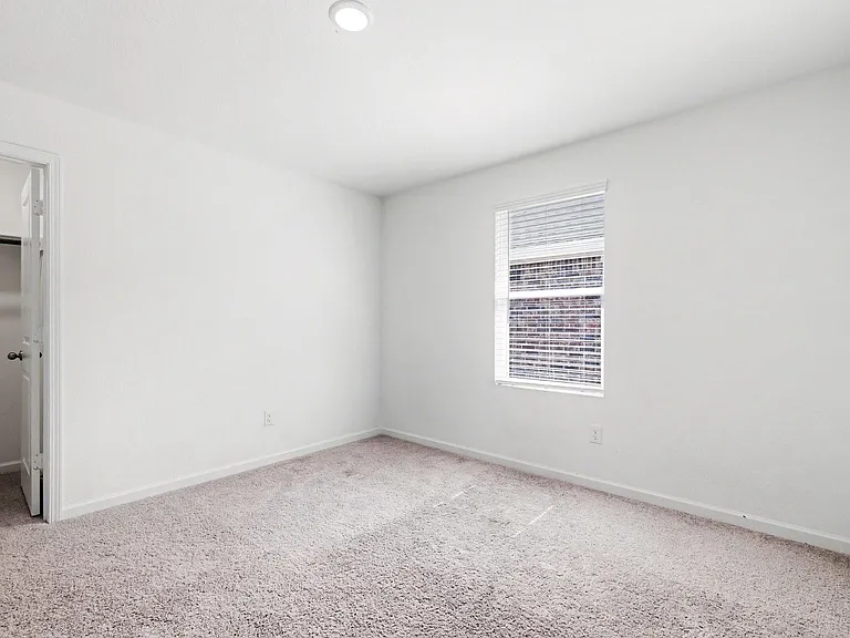 1803 Chapel Hill Rd — Photo 15