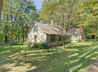 1937 Green Mountain Tpke, Chester, VT 05143