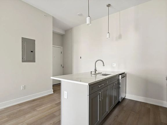 2nd image of 2117 Germantown Ave #209